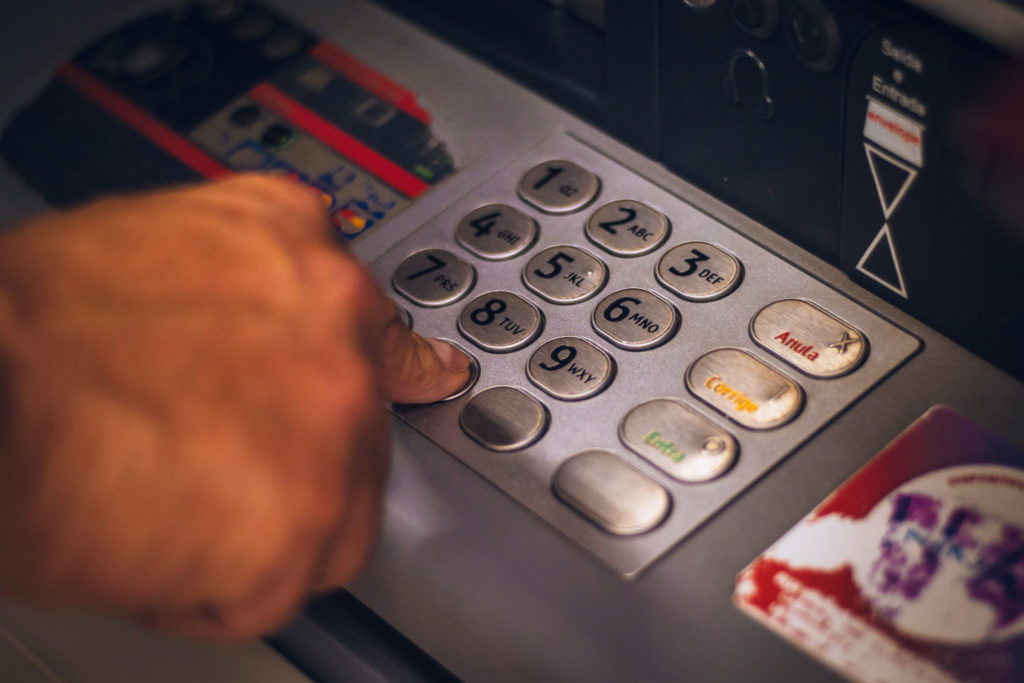 Cómo obtener pesos en México: tarifas de cajero automático y tasas de cambio de dinero