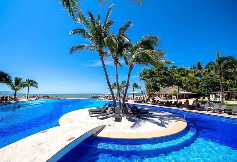 Buying & Owning a Rental Property in Mexico: Is Now The Right Time to Invest?