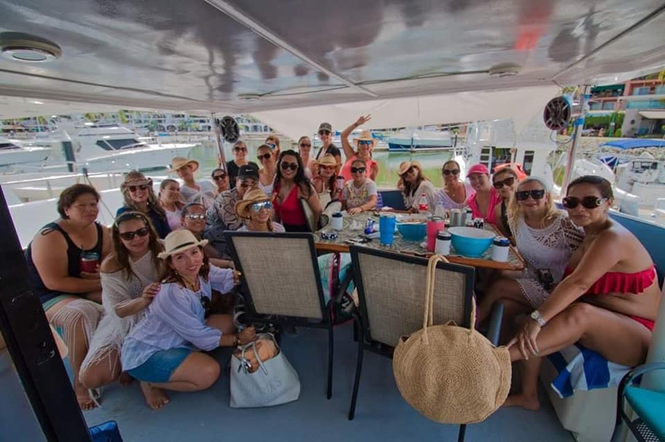 7 BEST Puerto Vallarta Boat Charters & Yacht Rentals [2021]